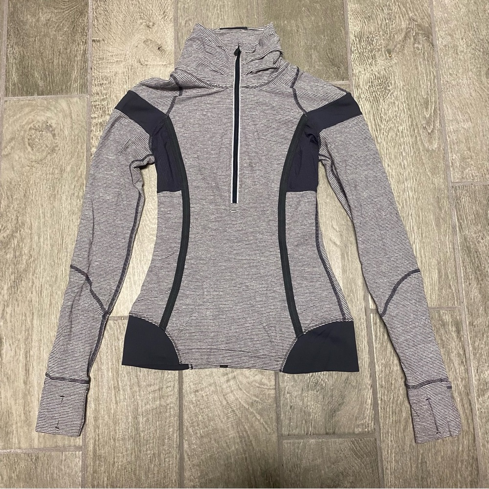 lululemon athletica Heathered Gray Long Sleeve Half-Zip Hoodie